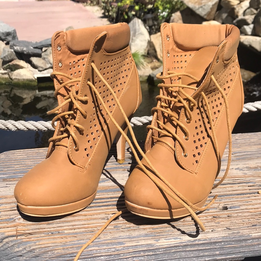 Ankle Boot heels